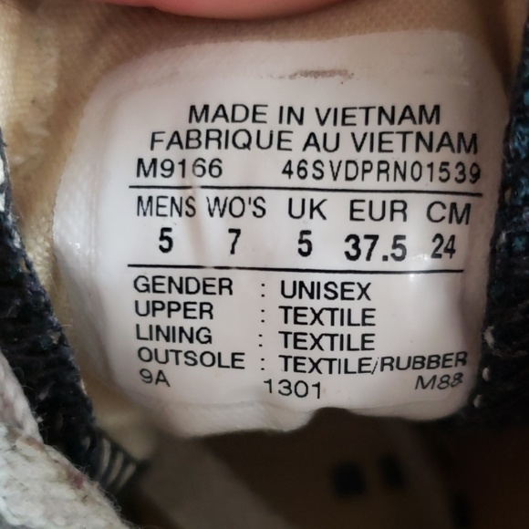 Converse - Picture 4 of 4